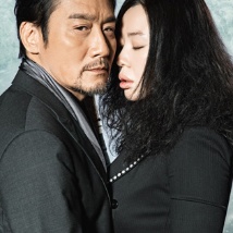 从《飞驰人生3》到《F1：狂飙飞车》，无论是国产大片还是进口佳作，越来越多的观众在银幕上看到的画面，其实是来自于国产摄影机。